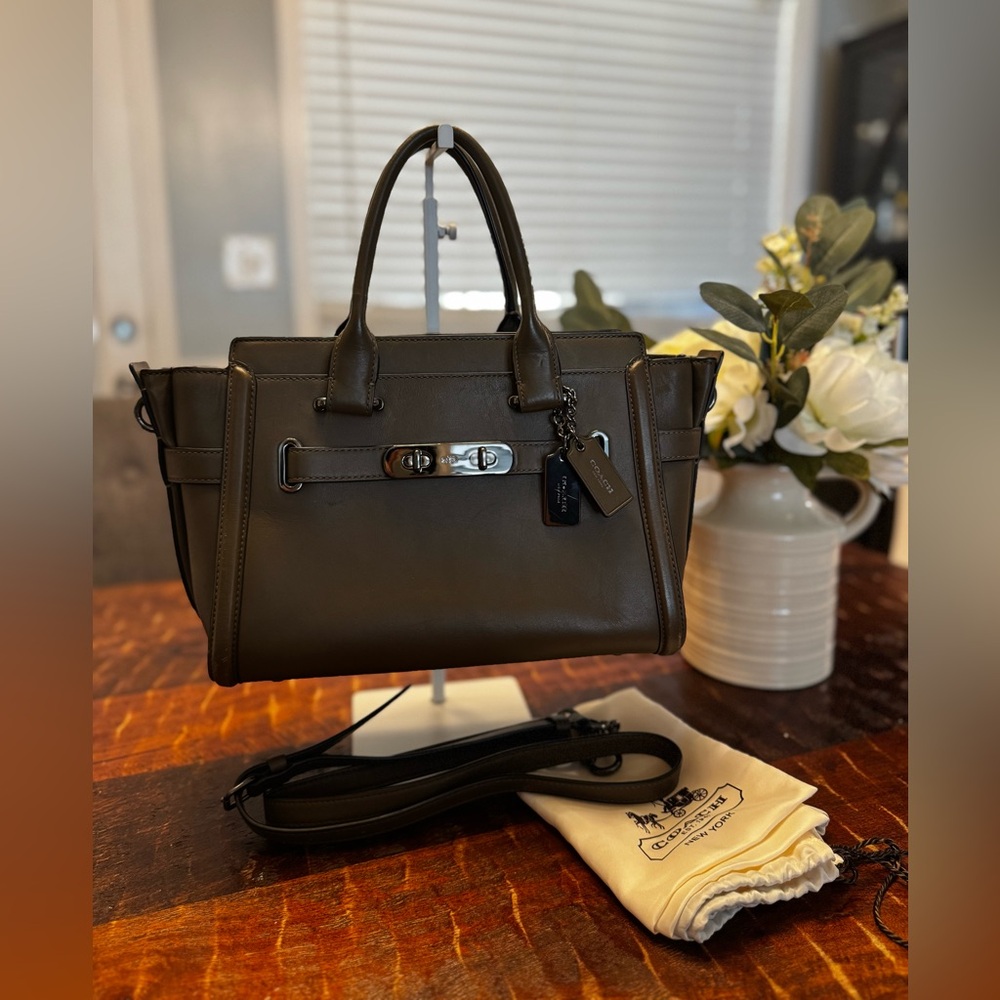 Coach Swagger 27 Olive Green Leather Satchel